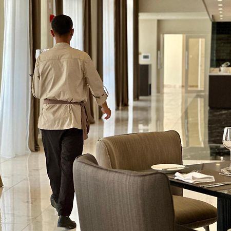 Cali Resort & Spa Designed For Adults By Louis Hotels Пея Екстериор снимка