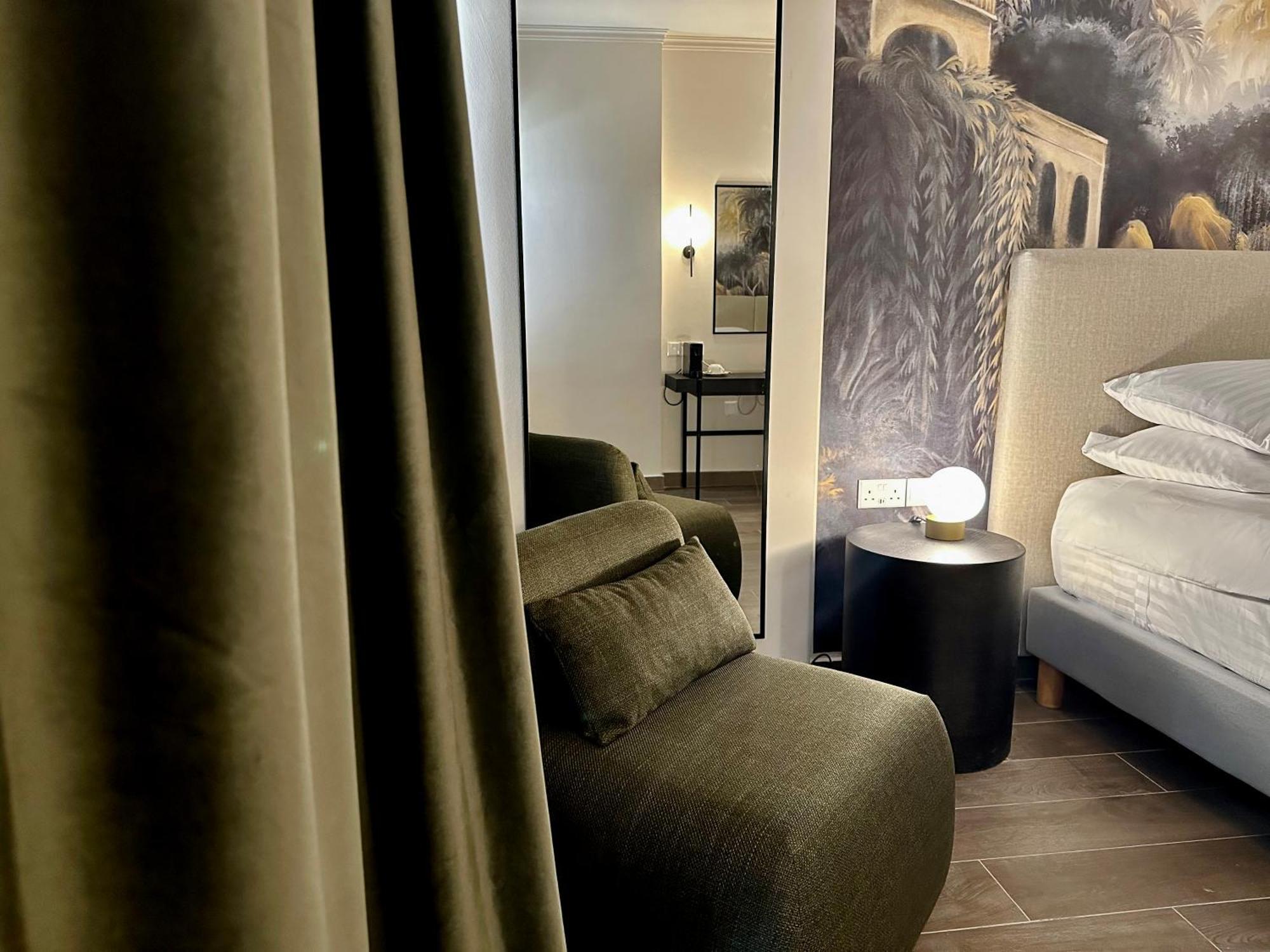 Cali Resort & Spa Designed For Adults By Louis Hotels Пея Екстериор снимка