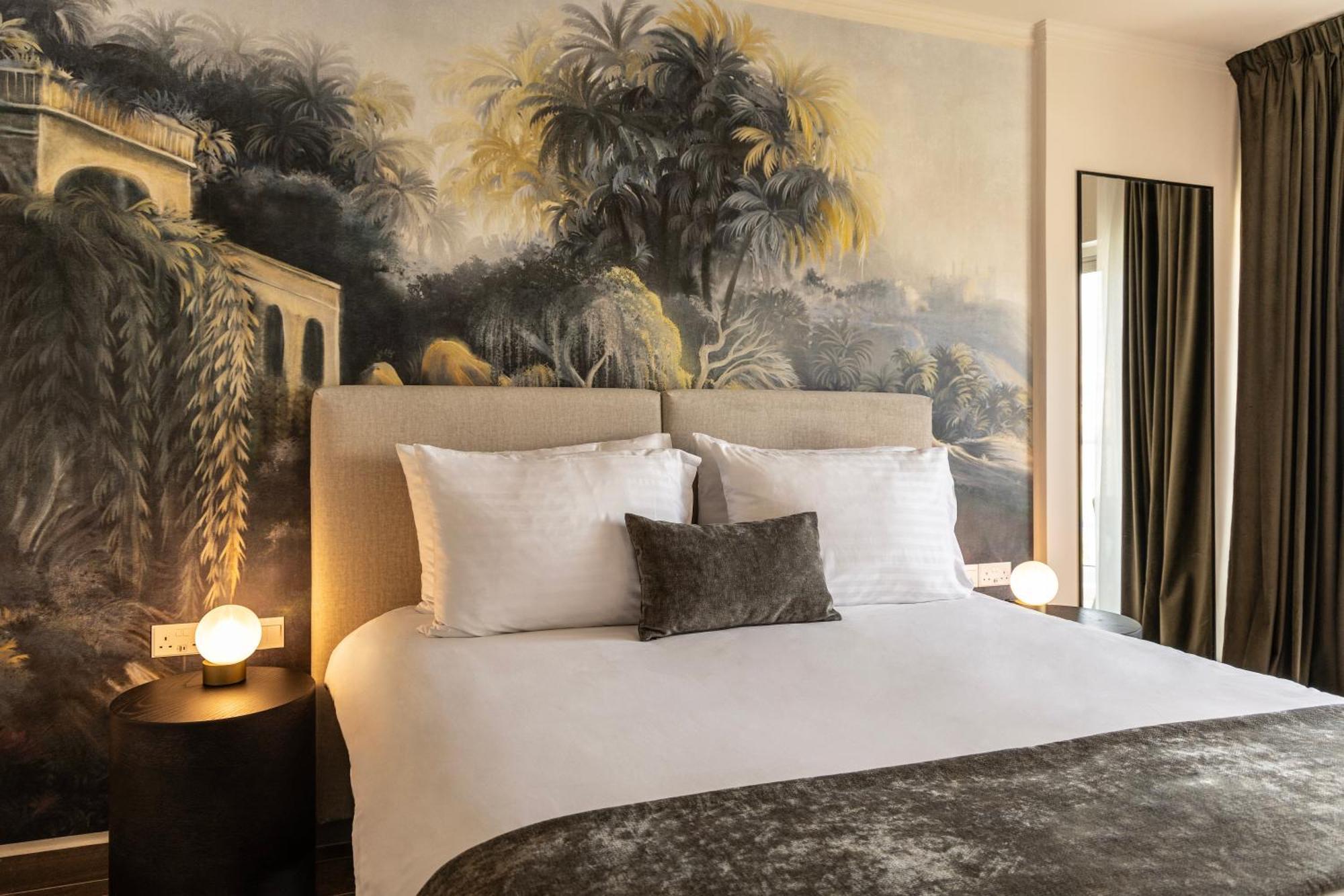 Cali Resort & Spa Designed For Adults By Louis Hotels Пея Екстериор снимка